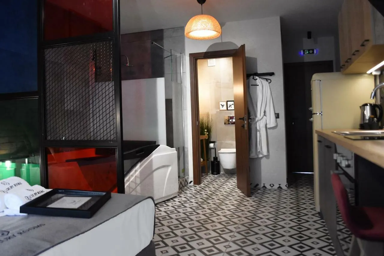 Q Luxury Rooms Thessaloniki